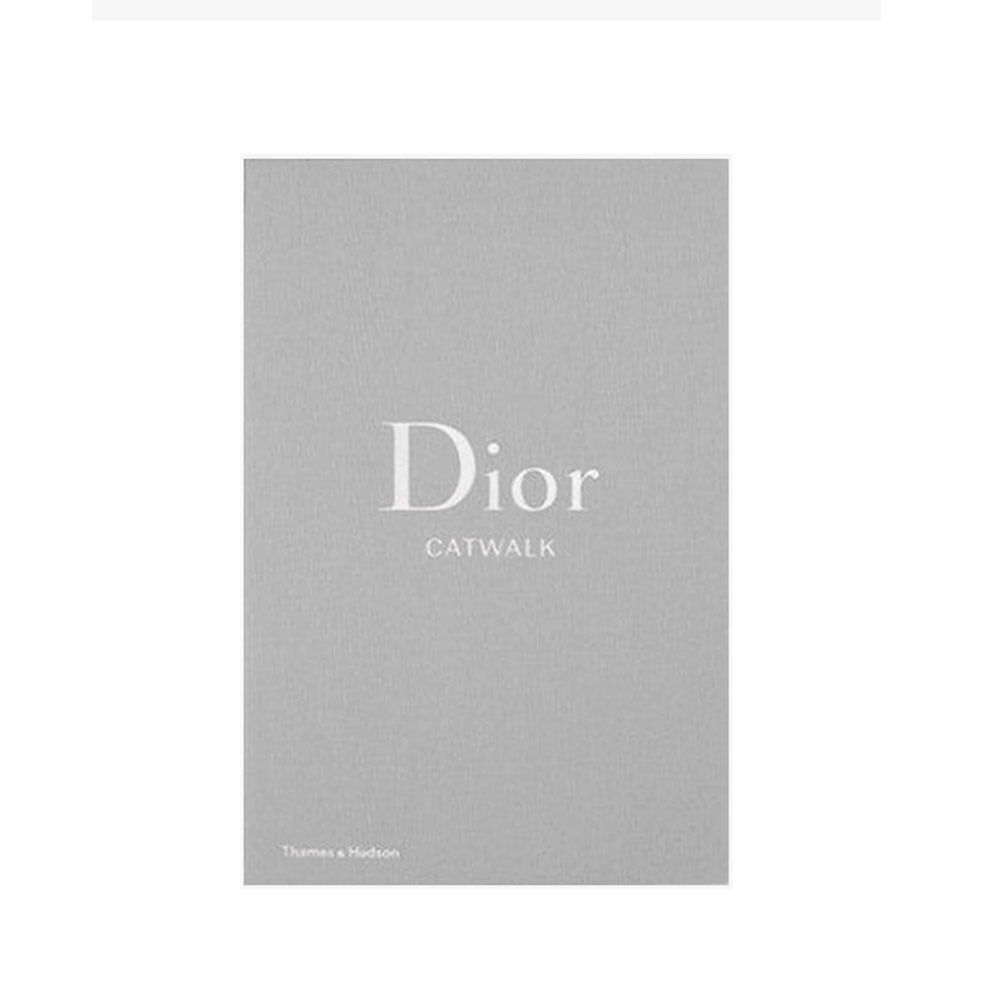 LIVRO DIOR CATWALK