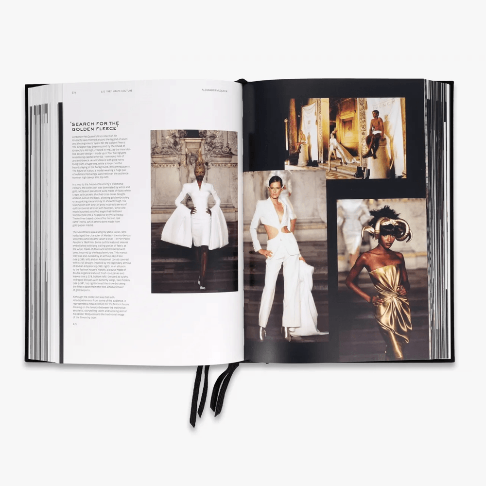 LIVRO GIVENCHY CATWALK