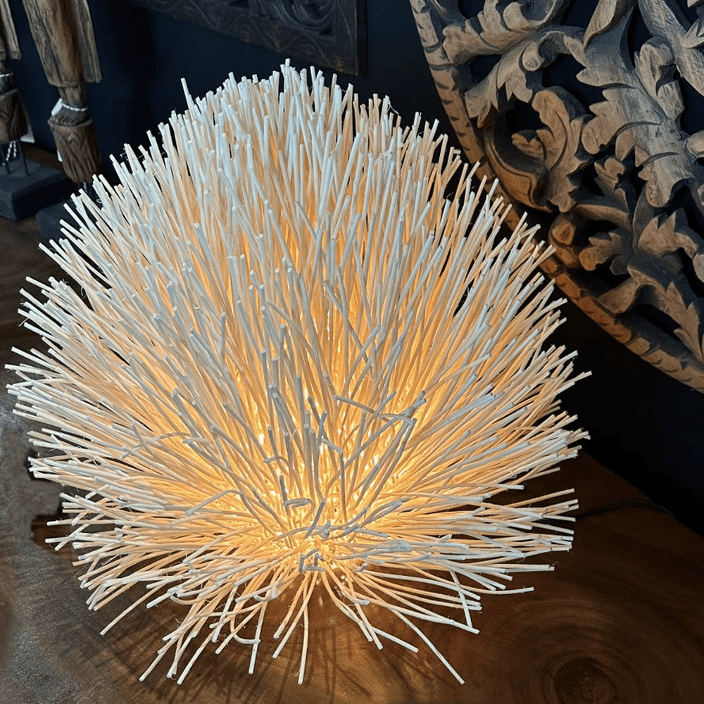 LUMINÁRIA OURIÇO BLANC DE MADEIRA 40CM