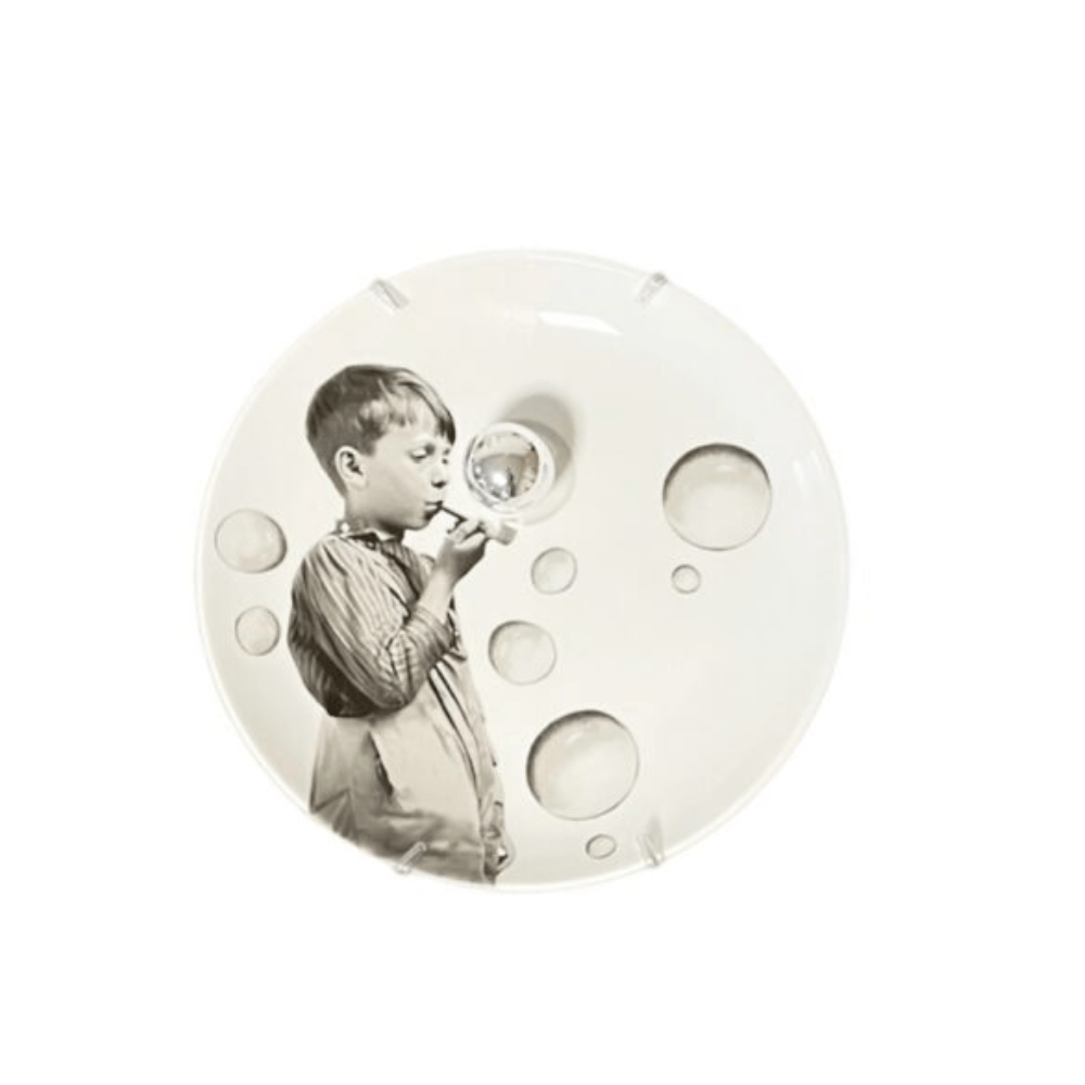 PRATO BOLA DE SABÃO MENINO DE PORCELANA 27CM GREGHI DESIGN