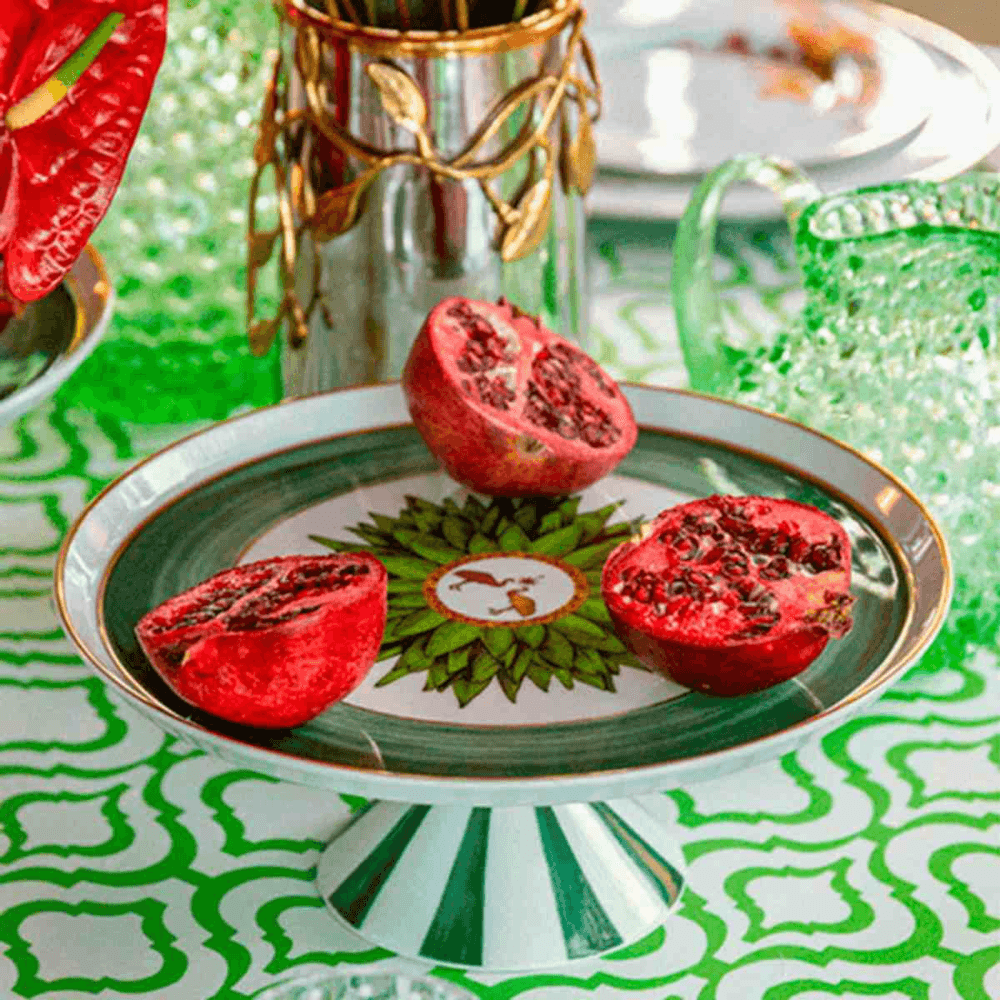 PRATO DE BOLO COM PÉ AMAZÔNIA DE PORCELANA 28CM VISTA ALEGRE